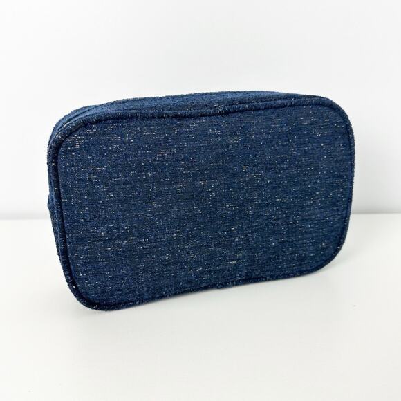 Chanel Makeup Bag 2023 Holiday Gift Set Blue Pouch - Picture 2 of 8